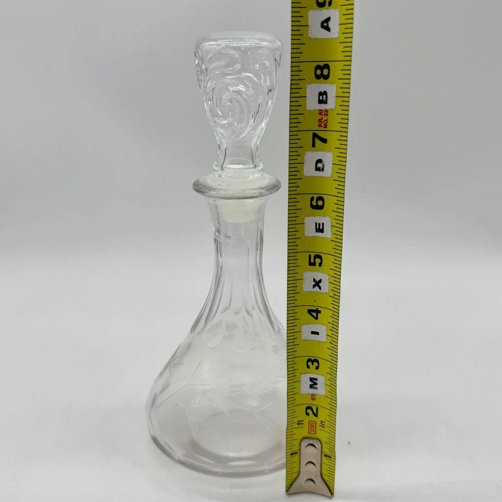 Vintage Etched Glass Decanter Floral Rose Pattern Clear Wine Liquor Bottle